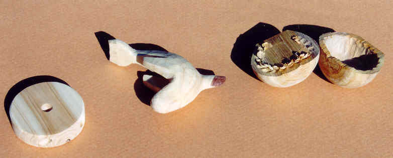 TALISMAN SCHIJF EN ORCA KLAAR OM TE BESCHILDEREN